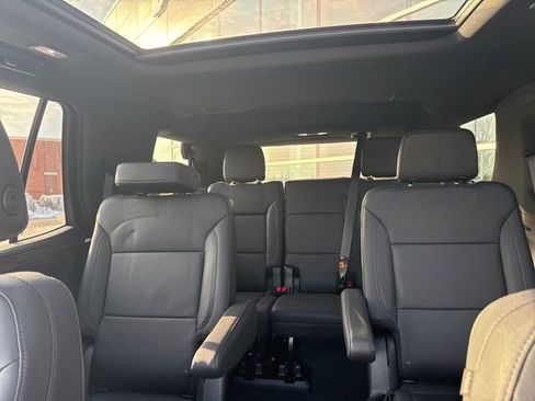 Used 2023 Chevrolet Tahoe LT image 10