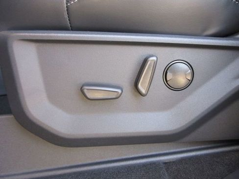 New 2026 Ford Expedition Max Platinum AWD/4WD image 12