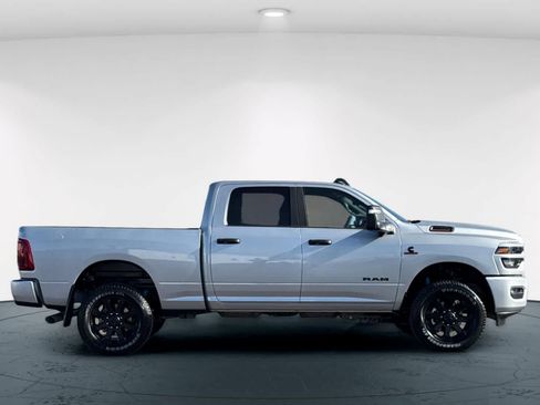 New 2026 RAM 2500 Big Horn AWD/4WD image 6