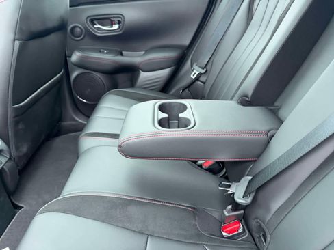 Used 2025 Acura ADX A-Spec image 19