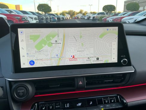 Used 2024 Toyota Prius Prime Premium image 28