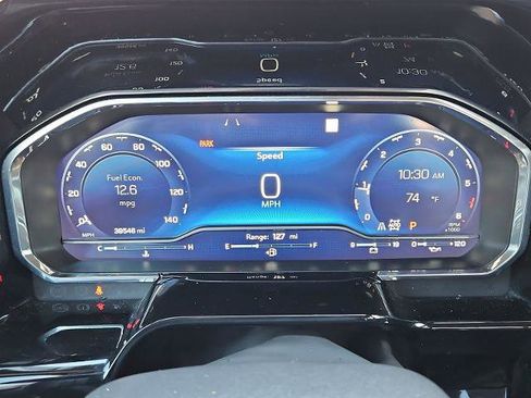 Used 2022 Chevrolet Silverado 1500 LT Trail Boss w/ Convenience Package II image 11