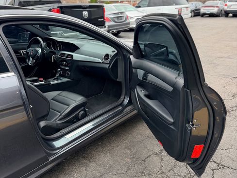 Used 2013 Mercedes-Benz C 250 Coupe image 7
