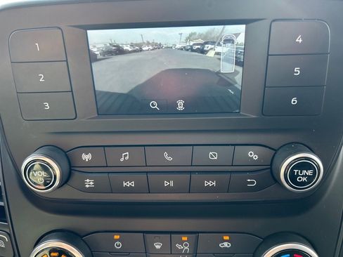 Used 2020 Ford Transit 250 Low Roof AWD image 25