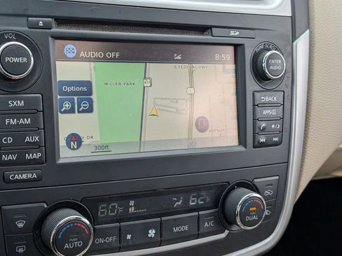 Used 2017 Nissan Altima 2.5 SL w/ Technology Package image 21