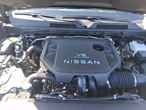 New 2026 Nissan Armada SL w/ Captain's Chari Seat Package image 37