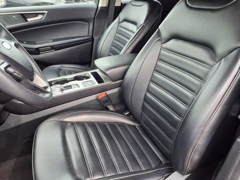 Used 2024 Ford Edge SEL AWD/4WD image 3