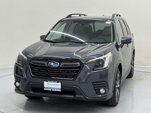 Used 2023 Subaru Forester Limited image 1
