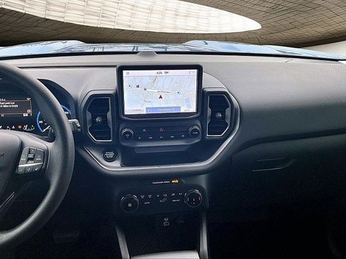 Used 2022 Ford Bronco Sport Big Bend image 6