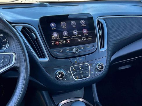 Used 2024 Chevrolet Malibu LT image 7