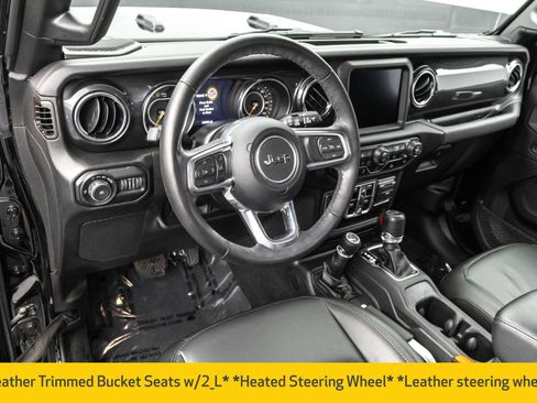 Used 2022 Jeep Wrangler Unlimited Sahara image 5