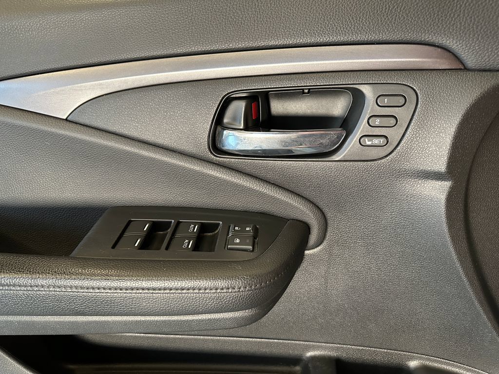 Used 2021 Honda Pilot EX-L image 19