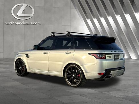Used 2022 Land Rover Range Rover Sport HST image 2