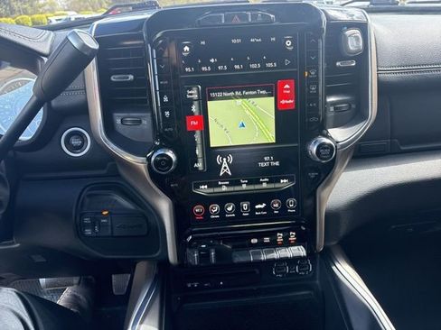 Used 2019 RAM 2500 Laramie AWD/4WD image 12