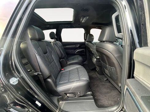 Used 2024 Kia Telluride SX Prestige X-Line image 11