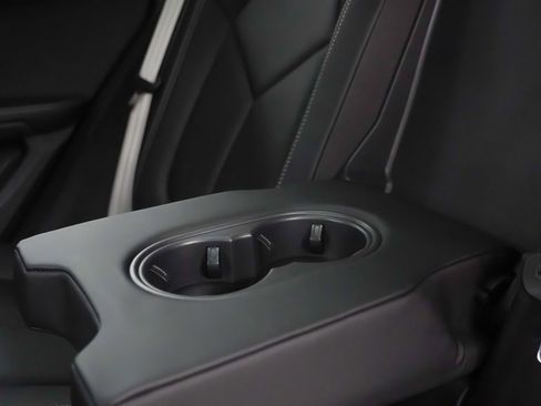 New 2026 Porsche Macan GTS image 19