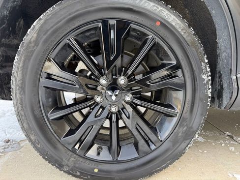 Used 2024 Mitsubishi Eclipse Cross LE image 24