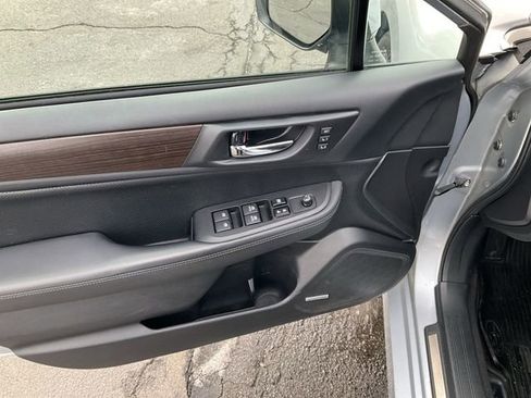Used 2015 Subaru Legacy 2.5i Limited image 24