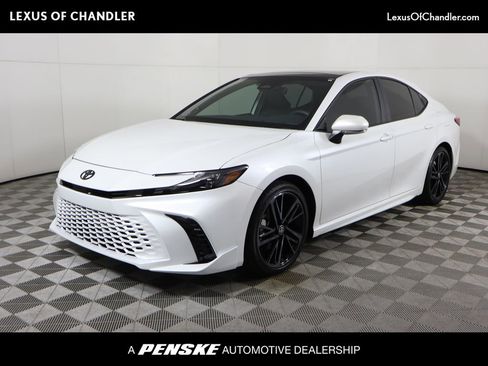 Used 2025 Toyota Camry XSE w/ Premium Package image 1