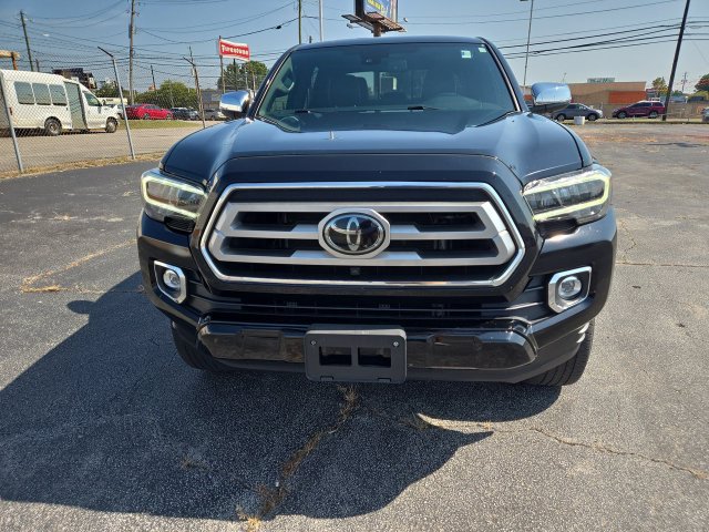 Used 2021 Toyota Tacoma Limited AWD/4WD image 3