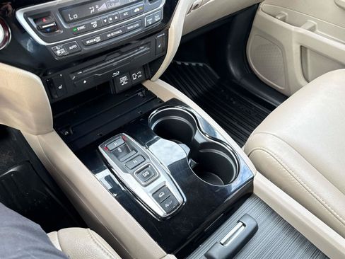 Used 2021 Honda Pilot Touring image 23