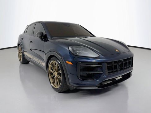 Used 2024 Porsche Cayenne Turbo GT AWD/4WD image 32