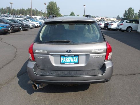 Used 2008 Subaru Outback 2.5i AWD/4WD image 4