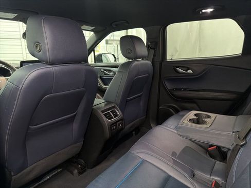Used 2023 Chevrolet Blazer RS w/ Enhanced Convenience Package image 19