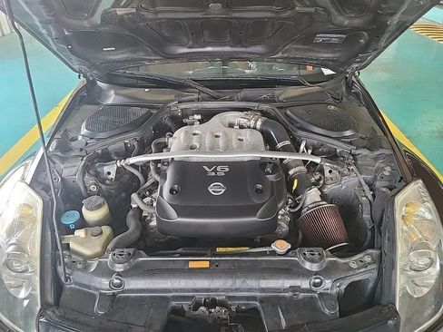 Used 2006 Nissan 350Z Coupe w/ (K96) Aerodynamics Pkg RWD image 11