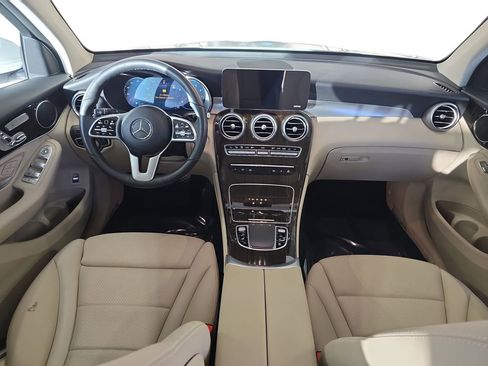 Certified 2022 Mercedes-Benz GLC 300 image 10