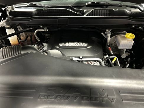 Used 2024 RAM 2500 Big Horn w/ Night Edition image 25