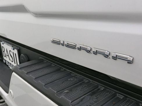 Used 2022 GMC Sierra 1500 Denali AWD/4WD image 11