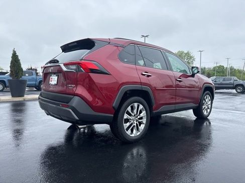 Certified 2021 Toyota RAV4 Limited AWD/4WD image 7