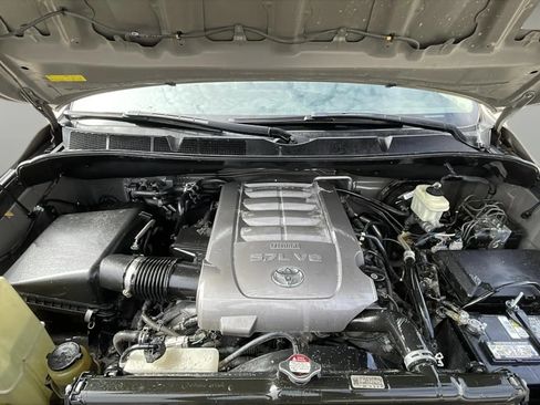 Used 2008 Toyota Sequoia Limited image 29