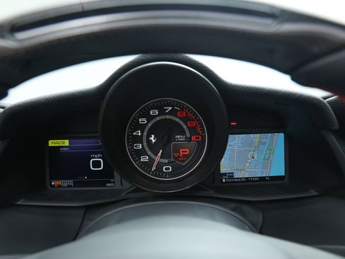 Certified 2019 Ferrari 488 Pista Spider RWD image 28