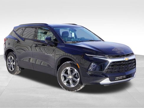 New 2026 Chevrolet Blazer LT w/ Convenience Package image 1