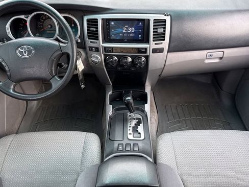Used 2005 Toyota 4Runner SR5 image 3