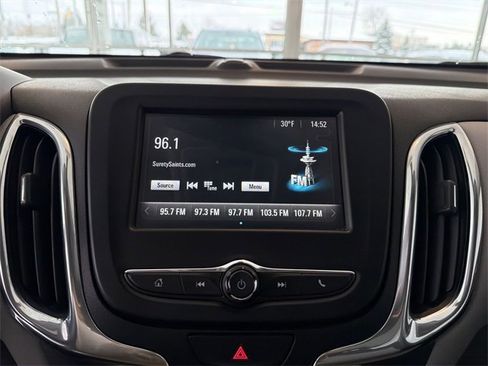 Used 2018 Chevrolet Equinox LS image 23