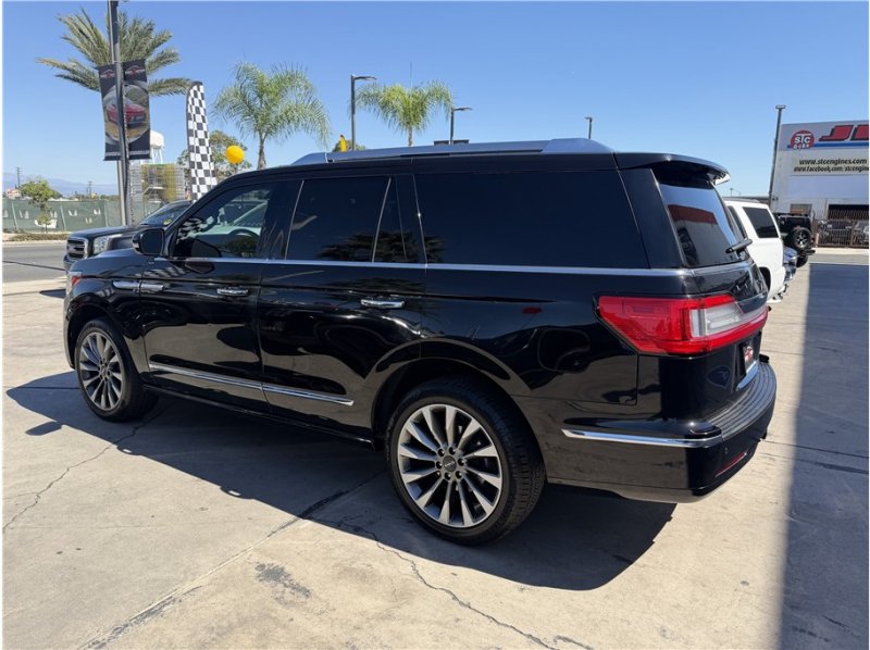 Used 2019 Lincoln Navigator Select RWD image 60