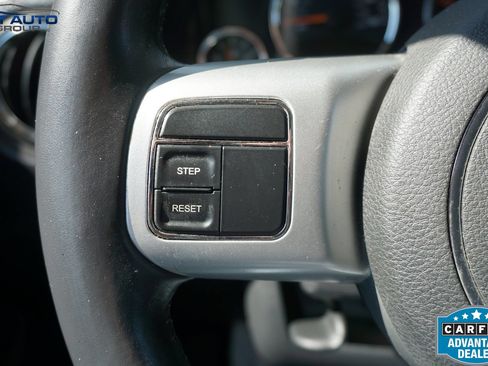 Used 2015 Jeep Compass Latitude AWD/4WD image 36