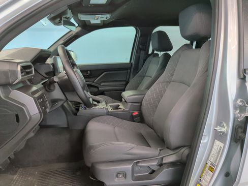 Used 2026 Toyota Tacoma SR5 RWD image 27