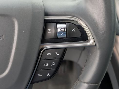 Used 2020 Lincoln Nautilus Reserve image 20