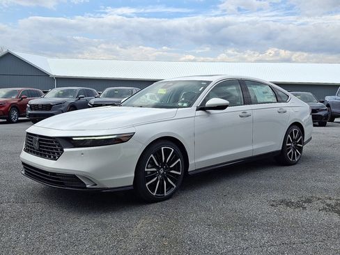 New 2026 Honda Accord Touring image 3