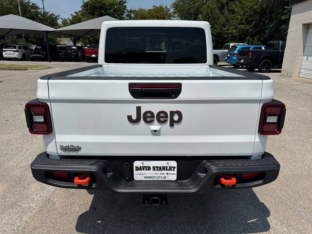 New 2026 Jeep Gladiator Mojave w/ Technology Group AWD/4WD image 5