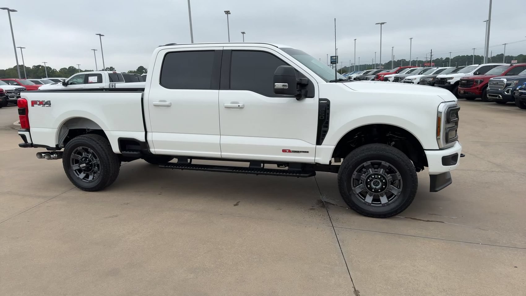 Used 2024 Ford F250 Lariat w/ Lariat Ultimate Package AWD/4WD image 9