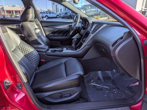 Used 2018 INFINITI Q50 Red Sport 400 w/ Sensory Package (Sport) image 30