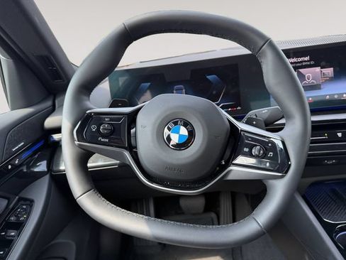 Used 2026 BMW 530i xDrive w/ Premium Package AWD/4WD image 12