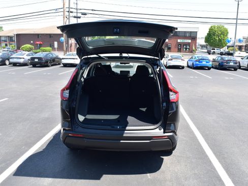 Certified 2024 Honda CR-V LX image 9