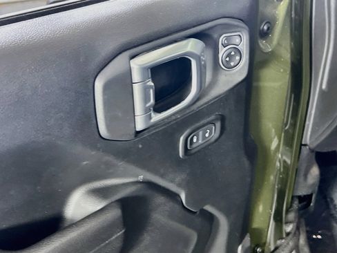 Used 2023 Jeep Wrangler Freedom Edition image 17