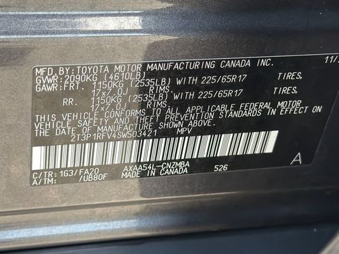 Used 2025 Toyota RAV4 XLE AWD/4WD image 34